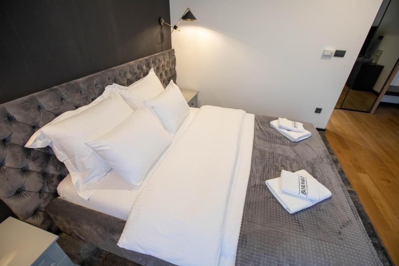 Hotel Borneo Pancevo Exterior photo