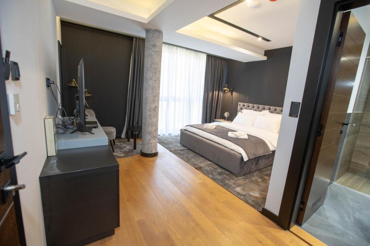Hotel Borneo Pancevo Exterior photo
